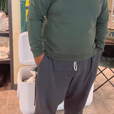 stockyxx654's profile picture. snap? DMs are open