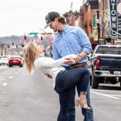 dharp99's profile picture. 