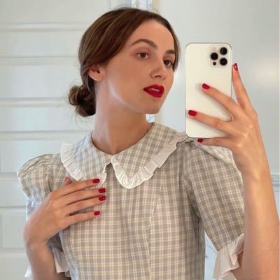 notisaa_'s profile picture. {she/her} 🧸❤️‍🩹