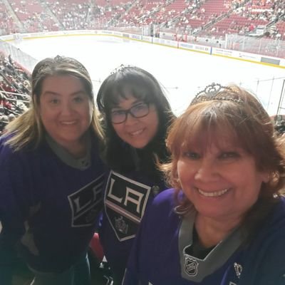 LAKingsQueens's profile picture. LA Traveling Queens tour the NHL arenas & cheer our LAKings! 👑