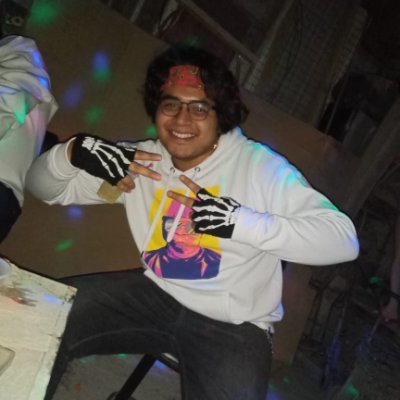 Estudiante, estudio Comunicación y Periodismo en la FES Aragón, ex redactor del @DDMéxico. En busca de superar mis proyectos a corto y largo plazo. Futuro chef.