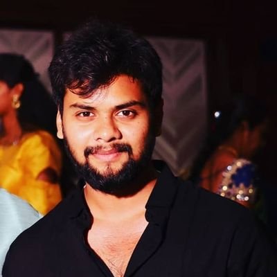 Shashank001122's profile picture. ₹