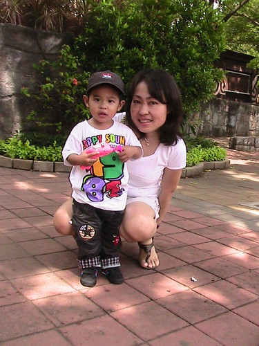 YantiLeonardi's profile picture. 