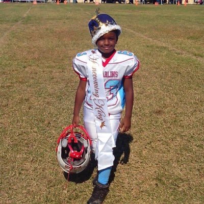 Lamar High School ~ 14 ~ 5’5 ~ 207 lbs ~ D Line ~ 3.000 gpa ~ D1 DREAMS 🏈