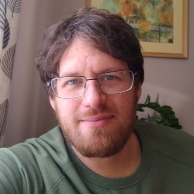 Tabletop game designer, quiz & music. In Love. He/Him. Marketing Consultant at: https://t.co/4dnqubr7rh
Kickstarting Hyperdrive Odyssey in May: