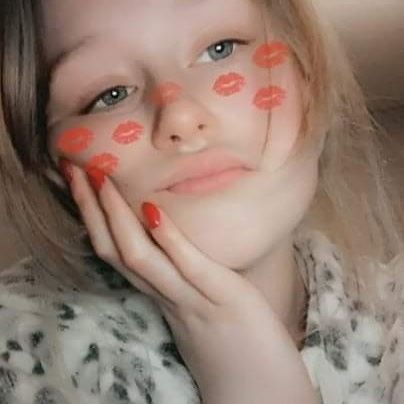 skylarstewart28's profile picture. ❤️2825💙