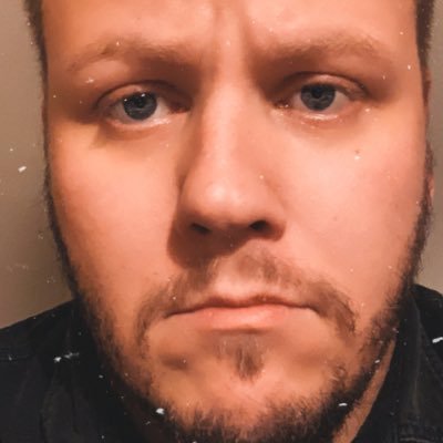 Er nauðsynlegt að lesa herbergið á Twitter? ef svo er…. hvar er delete takkinn?