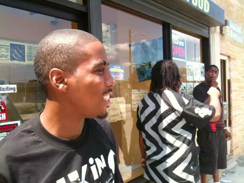 THIS MOVEMENT WAS EST. IN 2009 IN DEDICATION OF 2GUNZ. #TEAMAAU