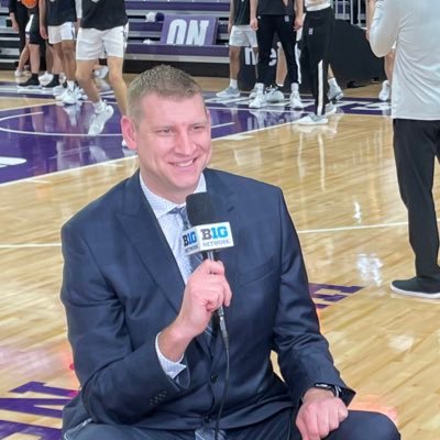 Former Basketball Player/Analyst @bigtennetwork/@foxsports. Analyst Badgers Radio Network. Co-Host Czabe and Butch on @thegamemke. Brian Butch Basketball Camps