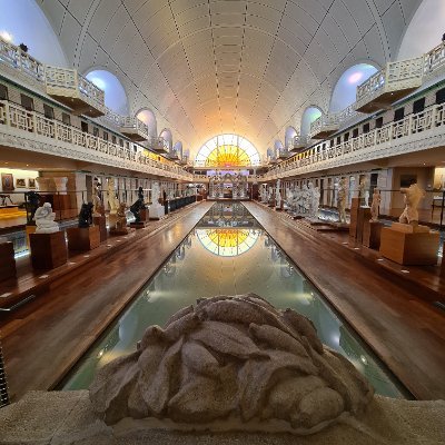 La 'Plus belle piscine de France' transformée en #musée ! #MuseeLaPiscine de #Roubaix. #art #sculpture #artdéco #histoiredesarts #culture