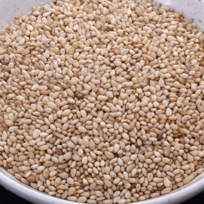 PpNbm5r's profile picture. 大阪大学工学部電子情報工学科B4
レーザー研側の人間