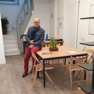 ppicherit49's profile picture. ex conseiller municipal conseiller communautaire@angers #preventionroutiere#securiteroutiere #urbanisme #laposte, ex vice-président de la @Soclova