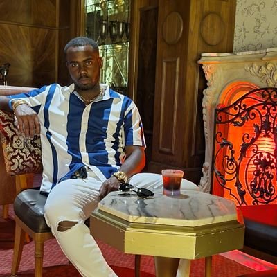 kemist_todd's profile picture. Can’t do epic shit with basic people.