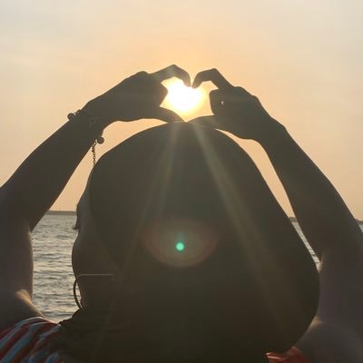 Kheenhar1's profile picture. Hayyah🤍