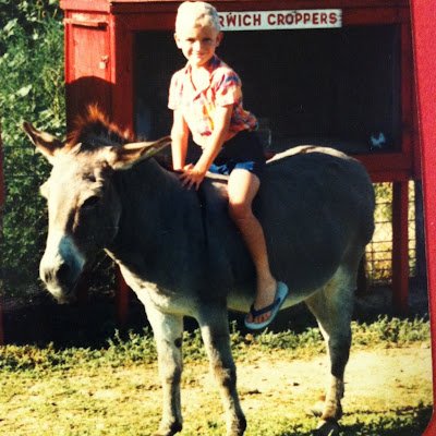 MtnGoat2020's profile picture. Rider of three-legged donkies.       Nightmare dressed like a daydream. Pronouns: Thou / Thine