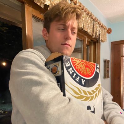 klarichUniv's profile picture. no thoughts just vibes