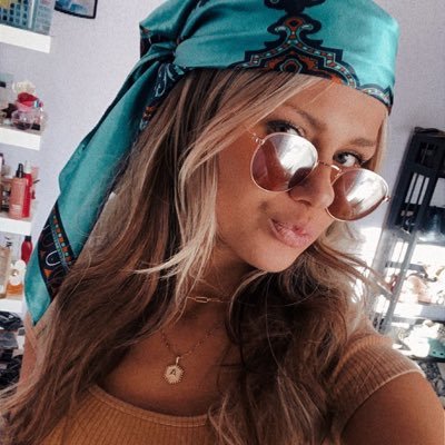 ashley28896577's profile picture. keep on trucking baby