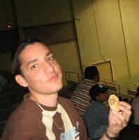 .Net developer, guitar, sports, food and life enthusiast ...
