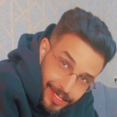 N_al3oni's profile picture. قليل من الهلال لتبدو الكرة اكثر جمالاً والملعب اكثر جاذبيه