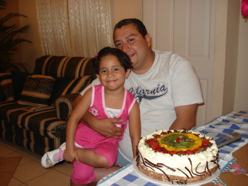 EddyCalvillo's profile picture. Estou guardando o que há de bom em mim, para lhe dar quando você chegar.