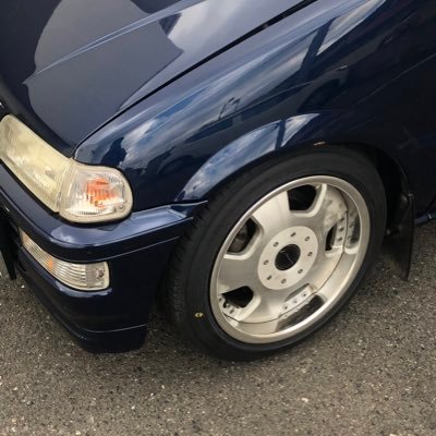 cp_uj2's profile picture. 倉敷市の散髪屋さん！ サインポール代わりの"ホンダの青色トゥデイ"が目印?! 予約無しでやってます！