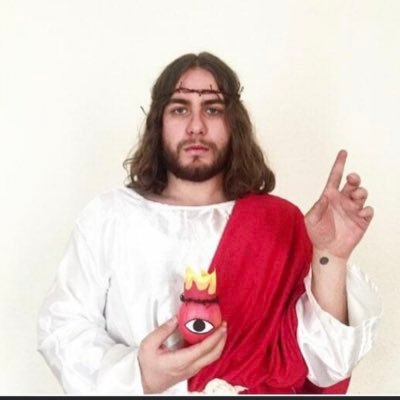 vitiligomanzo's profile picture. Blanca y pendeja