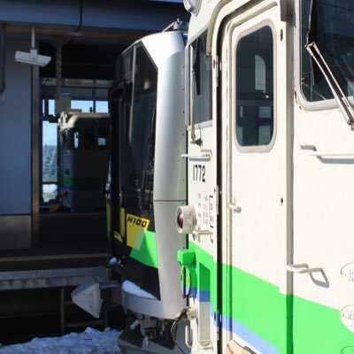 momotaroline40's profile picture. 