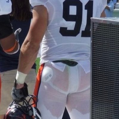 GayGag223's profile picture. lover of big booty men