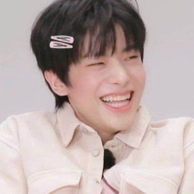 이희승 ૮ ✿˶´ㅅ`˶ ა 제이크