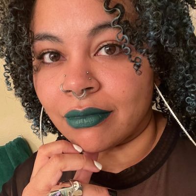 Gamer | Nerd | 🇬🇹 | Streamer | Experimental/accident prone home cook | Dusty Boots | #TrustTheCult