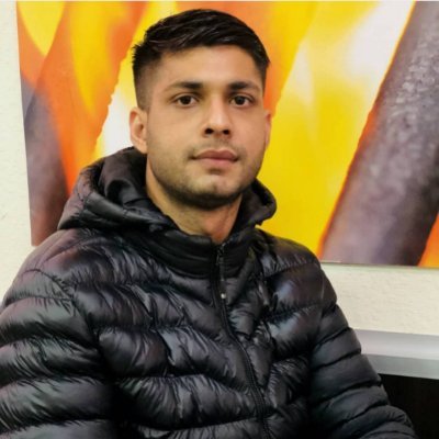 farhad_behzadi's profile picture. یه دهه هفتادی مغرور
عشق موتور و جاده ...