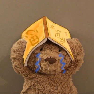 liphsye's profile picture. off dulu lagi mode sedih.