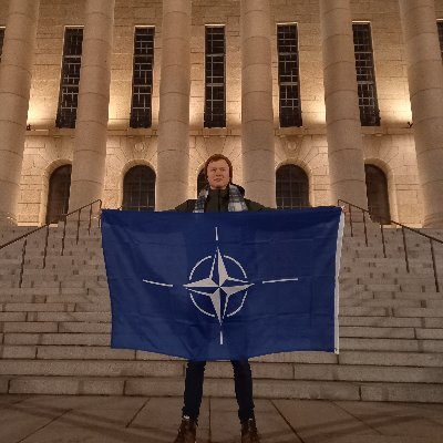 Into geopolitics, econ, science & tech,
uni student, @natonuoret