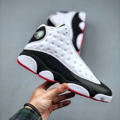 We are a professional distributor of sports shoes in China. Nike, Jordan,Adidas,Gucci, luxury goods, etc.,please add my WhatsApp👉+8613316154292