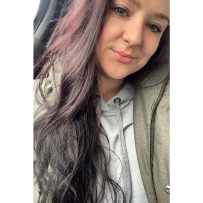 God shook his head the day he built her oh, but I bet he smiled💕