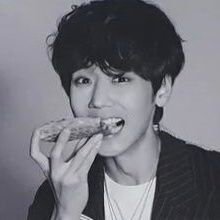 본진 : 규🐧 카🌻 긍🌸 / 스치면 애배 /
평화로운 덕질을 지향합니다. 실수는 DM으로 말씀부탁드려요🙏
https://t.co/nhwZSKzl0a