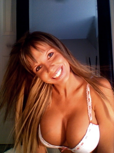 Lettieqrehg's profile picture. 