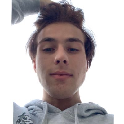 nykrykas's profile picture. 23 // brat