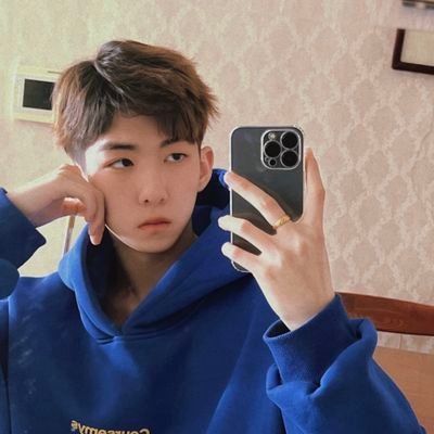 JUSTICE32350792's profile picture. 