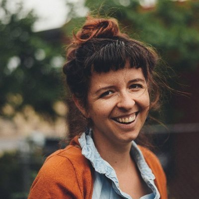 Amateur forest policy nerd, textile enthusiast, and garden putter-er.