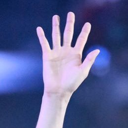 hoki_now's profile picture. 🥲🥲🥲🥲