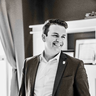Father, engineer and small business owner running to represent our families on the RUSD Board of Education. 🍊