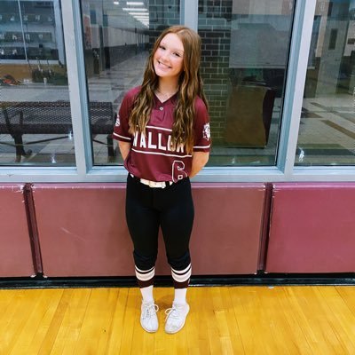 Sophomore at Waller high school in Texas. 2nd base, 3rd base, Shortstop and outfielder. @texaselite16u email: kaylea.fritze7@gmail.com