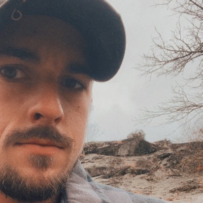 Astin223's profile picture. USMC Vet🇺🇸