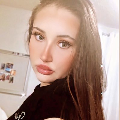 christiimadelyn's profile picture. ℙ𝕣𝕠𝕧𝕖𝕣𝕓𝕤 𝟜:𝟚𝟛 | vsco: baddiemaddi