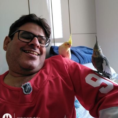 simoes72's profile picture. Detroit Red Wings and Detroit Pistons. Juventus. #TeamLH 🏆 8X F1 WDC #TeamMercedesF1 🏆x WCC