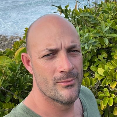 loulelaunay's profile picture. Fatigué