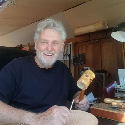Artisan, Handmade in NZ.Liberal.🌊Son-Father-G/father. Music lover. Speak your truth with courage. Integrity matters. Mask up. Get vaccinated. Stay safe.