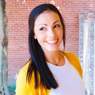 sydnilafleur's profile picture. Be the change.
Love intensely and without reservation.
Do good work. 🖤