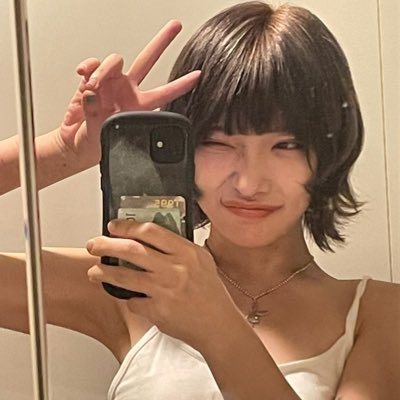 atarashigakko's profile picture. suzuka y yo contra el mundo